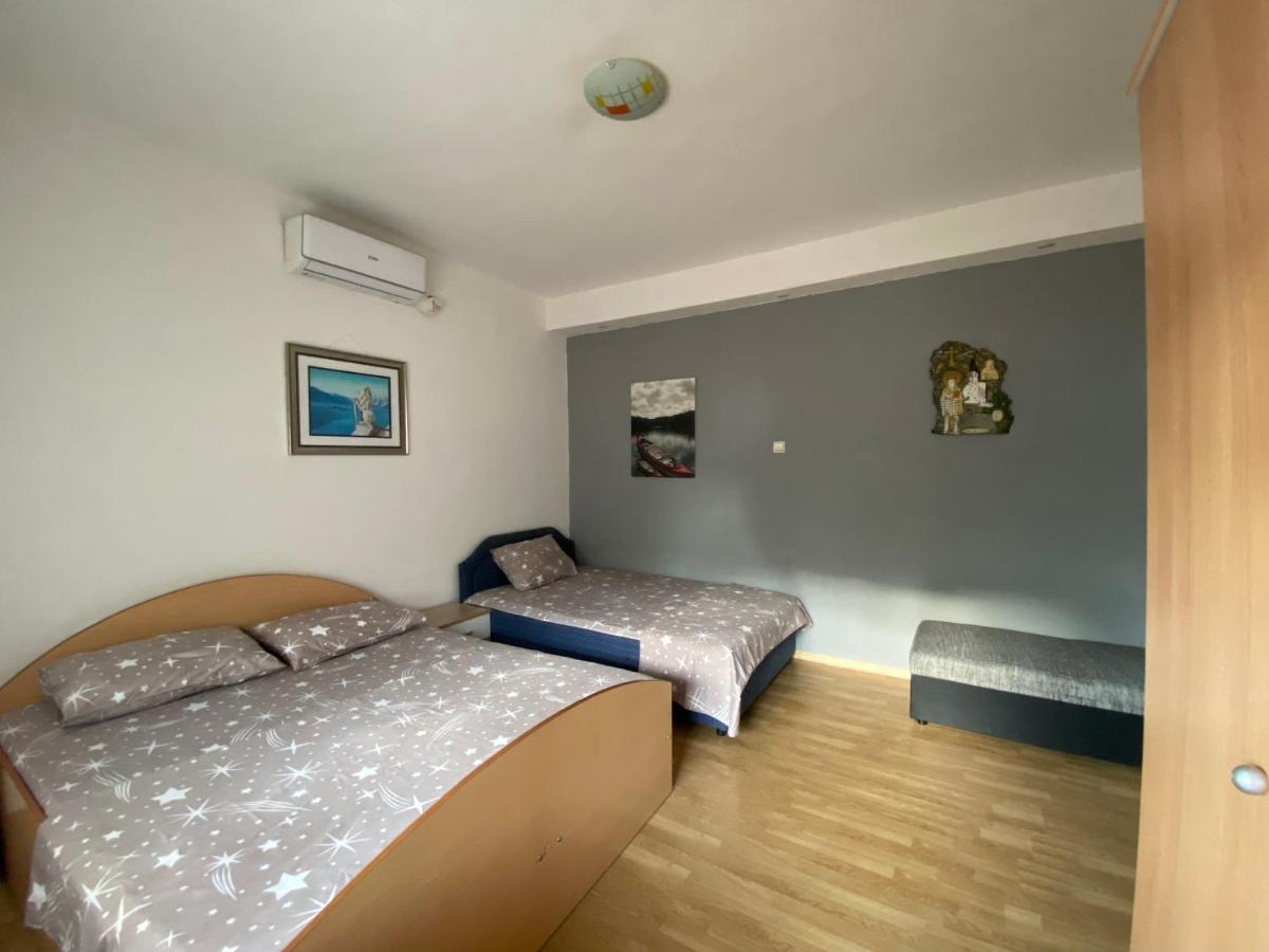 Apartments Vido Котор Екстер'єр фото