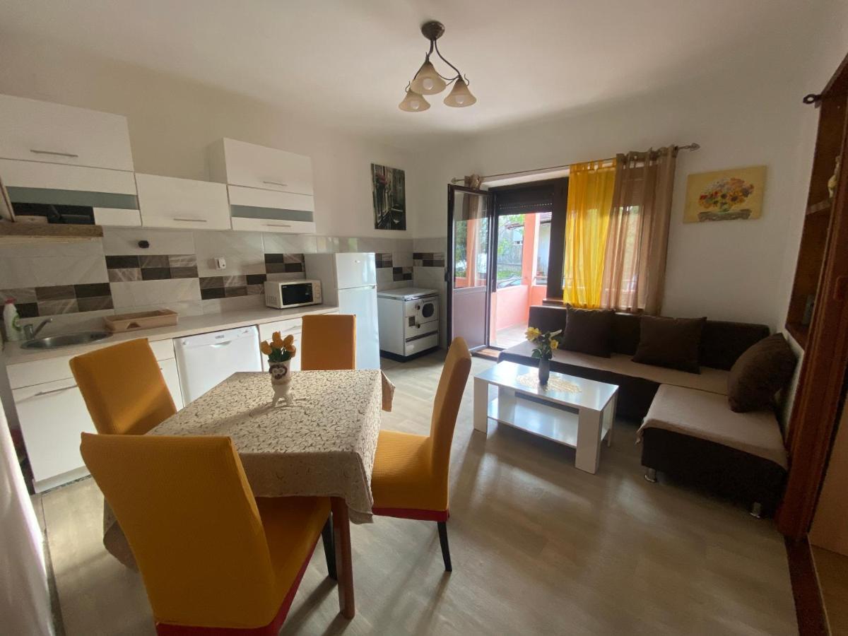 Apartments Vido Котор Екстер'єр фото