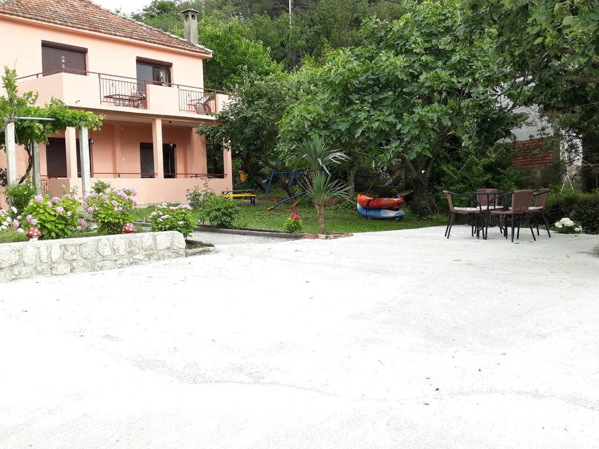Apartments Vido Котор Екстер'єр фото